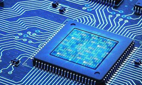 趋势丨汽车芯片与操作系统 驱动“汽车革命”下半场的双核引擎